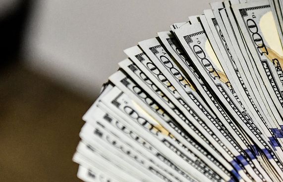 ވިޔަފާރިތަކަށް ޑޮލަރު ހޯދަން ވަރަށް ދަތި:މަޓާޓޯ