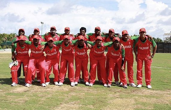 ކޮލިފައިން ފަހު މެޗުގައި 5 ވިކެޓުން ރާއްޖެ ބަލިވެއްޖެ