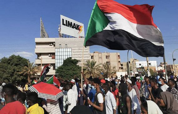 ސޫދާންގެ ސިޔާސީ ގައިދީން ދެ ދުވަސްތެރޭ މިނިވަންކުރަނީ