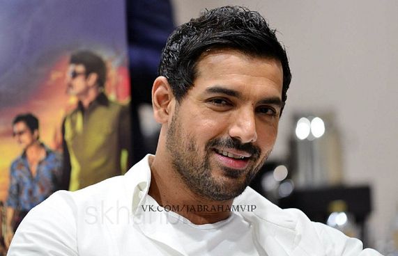 ޖޯން ބޮލީވުޑަށް ނެރުނު ބަޓް ކޭމްޕްގެ ފިލްމަކަށް އަލުން