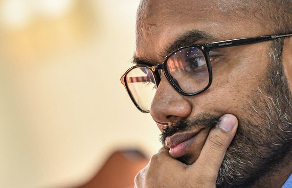 ކުރީގެ މިނިސްޓަރު އަމީރު ވެސް އޭސީސީއަށް ހާޒިރުކުރަނީ