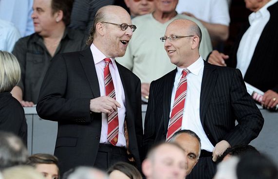 ޔުނައިޓެޑުގެ ވެރިން ކްރިކެޓް ކްލަބެއް ގަންނަނީ