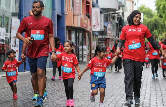 ބީއެމްއެލްގެ ވާއު ކިޑްސް ދުވުން އަންނަމަހު 17 ގައި