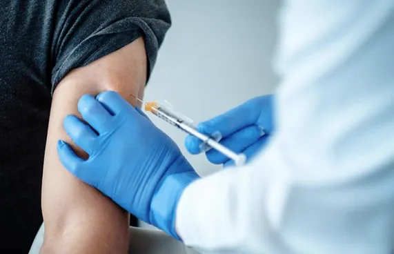 ކޮވިޑް ވެކްސިން 217 ފަހަރު ޖެހި މީހެއް!