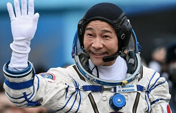 ޖަޕާންގެ މަހުޖަނަކު އައިއެސްއެސް އަށް