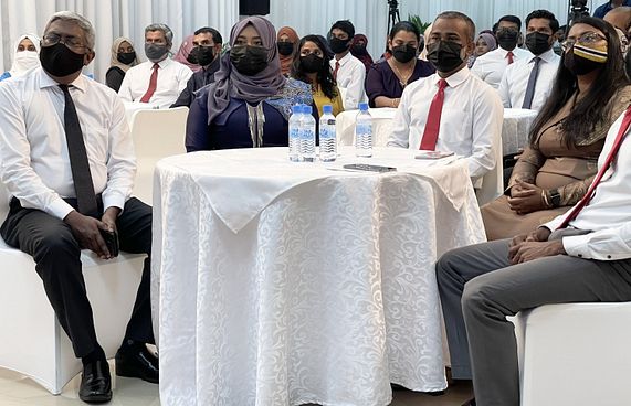 ކޮރަޕްޝަނާ ގުޅުންހުރި 3.8 ބިލިއަން ރުފިޔާ ހޯދަންޖެހޭ