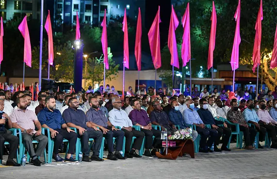 އިންތިހާބު އޮޅުވާލި ކަމަށް ބުނާ މައްސަލަ ހުށަހަޅައިފި