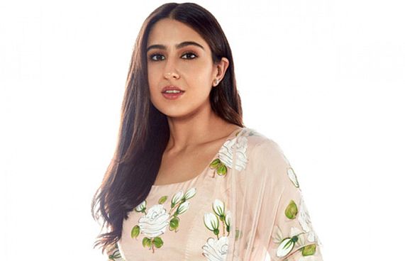 ސާރާއަށް އެކްޓުކުރަން ނޭނގޭ ކަމަށް ބުނެ ފާޑުކިޔަނީ