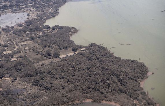 ބޭރު ދުނިޔެއާ ޓޮންގާއާ އަދިވެސް ގުޅުމެއް ނެތް