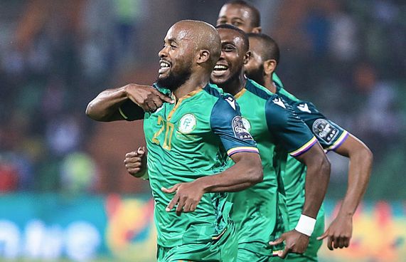 އެފްރިކަން ކަޕް: ކޮމޯރޮސް އިން ގާނާ ކަޓުވާލައިފި