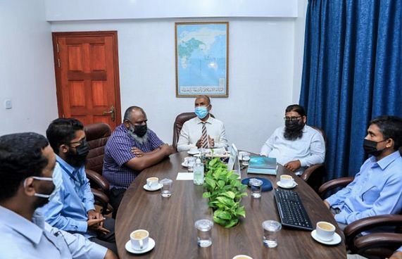 ފޮތްތަކުން އާޔަތްތަކުގެ ކުށްތައް ބަލަން ކޮމިޓީއެއް