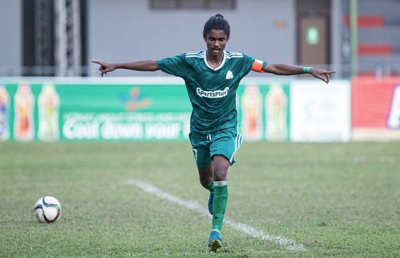 ޔާން ވެލެންސިއާ އަށް ބަދަލުވާތީ ހިތްހަމަޖެހުން