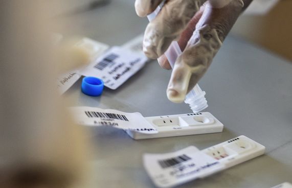 އެތެރޭގެ ދަތުރުތަކަށް ބޭނުންކުރަން ޖެހޭނީ ޕީސީއާރް