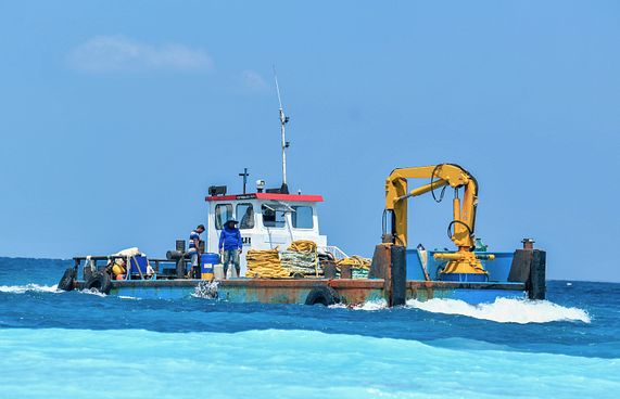 ދެ ކޮމަންޑޫ ގުޅާލުމަކީ ބަޖެޓުގައި ހިމެނޭ މަޝްރޫއެއް