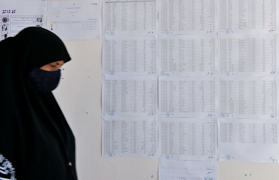 ކެންޑިޑޭޓުން ވޯޓާސް ލިސްޓްގައި ސޮއިކުރަން ފަށަނީ