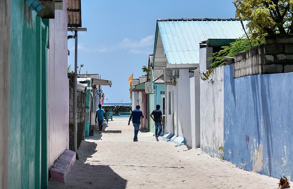 ހަތަރު ލައްކައިގެ ކަރަންޓް ބިލެއް ފޮނުވުނީ އޮޅިގެން