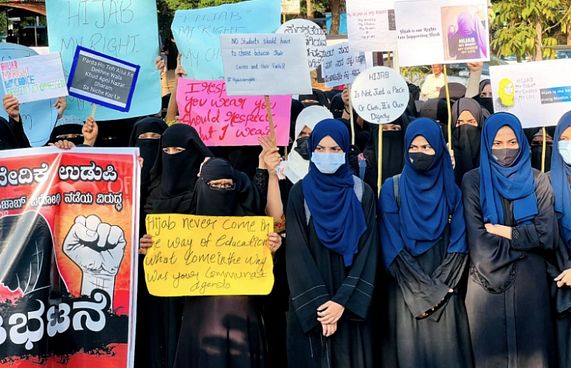 ބުރުގާ މައްސަލައަށް އެމެރިކާ ވަނުމަށް އިންޑިއާ ނުރުހޭ