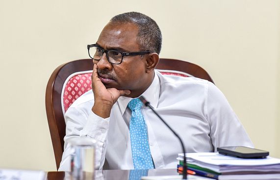 އިންތިގާލީ މަރުހަލާގައި ސަފީރަކު އައްޔަނުކުރާތީ ޝަކުވާ