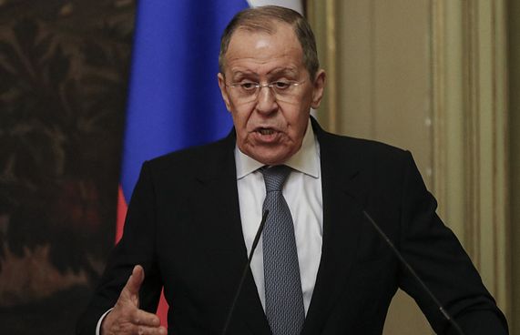 ލަވްރޯވްގެ ސާބިޔާ ދަތުރު ކެންސަލްކުރަން މަޖުބޫރު ވެއްޖެ