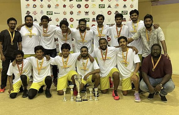 ހުރިހާ މެޗަކުން މޮޅުވެ ސްޕާޓަންސް ތަށި އުފުލާލައިފި