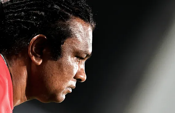 ނިއުގެ ހަތުރުވެރިޔާ އެންމެ ފަހުން އެ ޓީމުގެ މިތުރަކަށް