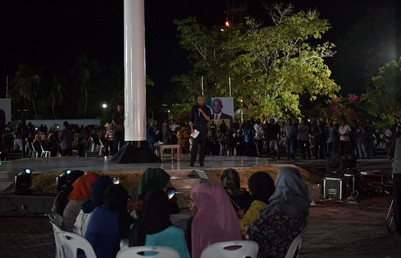 އައްޑޫގެ ތަރައްގީއަށް 1.1ބިލިއަން ހޭދަވެއްޖެ: ރައީސް