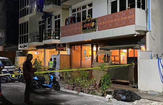 ބަންގްލަދޭޝް ވެއިޓަރުގެ ހަށިގަނޑު ގައުމަށް ފޮނުވާލައިފި