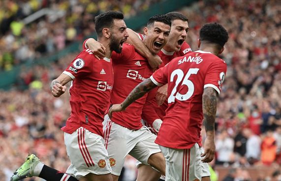 ރޮނާލްޑޯގެ ހެޓްރިކުން މޮޅުވެ ޔުނައިޓެޑް ފަސްވަނަ އަށް