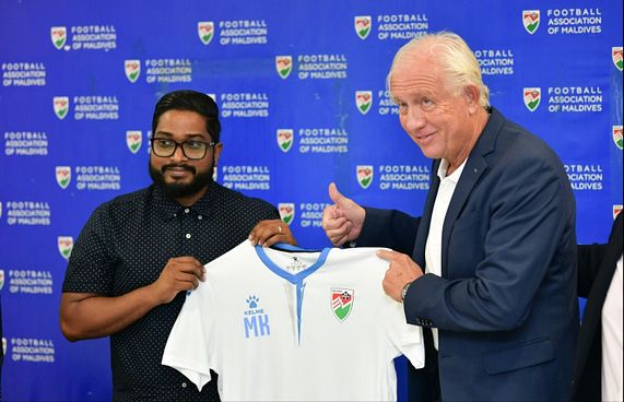 ކޫޕްމަން ވަކިކުރީ ގޯސްކޮށް، ބަދަލުދޭން އަންގައިފި