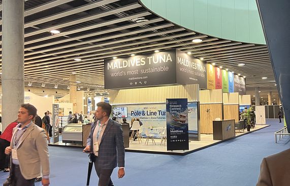 ބާސެލޯނާ އެކްސްޕޯގައި ދިވެހި މަހަށް ސަމާލުކަން