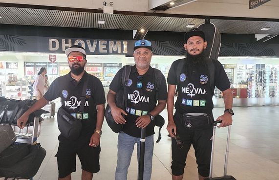 ވޯލްޑް ރެކޯޑް ހާއްސަކުރަނީ ރިސޯޓްތަކުގެ މުވައްޒަފުންނަށް