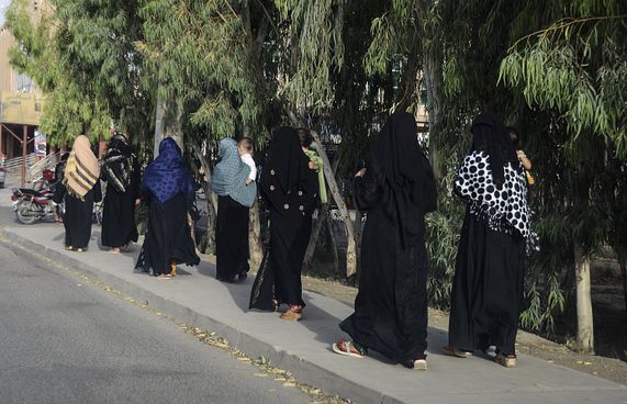 އަފްޣާނިސްތާން ވެރިން ހައްޔަރުކުރަން އައިސީސީން އަމުރެއް