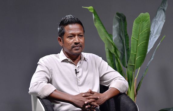 ޑިމޮކްރެޓްސްގެ ރައީސަކަށް އިންތި، ނައިބަކަށް ވައްޑެ