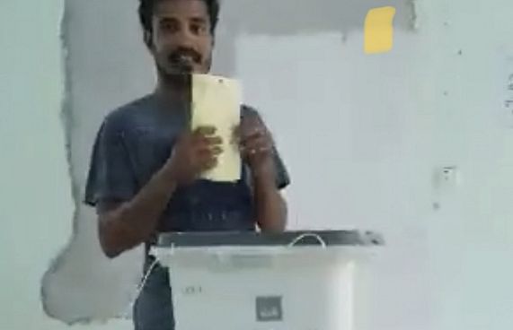 ނިލަންދޫގައި ވޯޓް ކަރުދާސް ދައްކަން އަންގާ މައްސަލައެއް