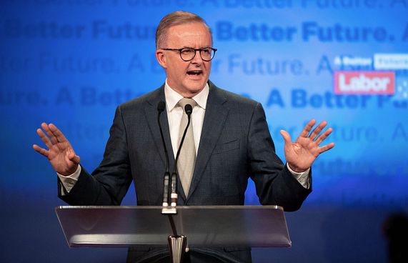 އޮސްޓްރޭލިޔާގެ ބޮޑުވަޒީރު ކަމަށް އެންތަނީ އަލްބަނޭޒީ