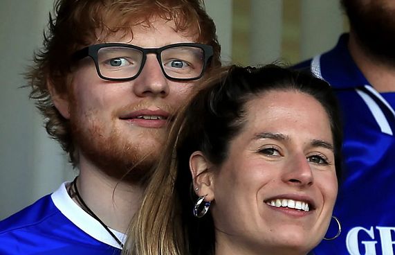 އެޑް ޝީރަންއަށް އަންހެން ކުއްޖަކު ލިބިއްޖެ