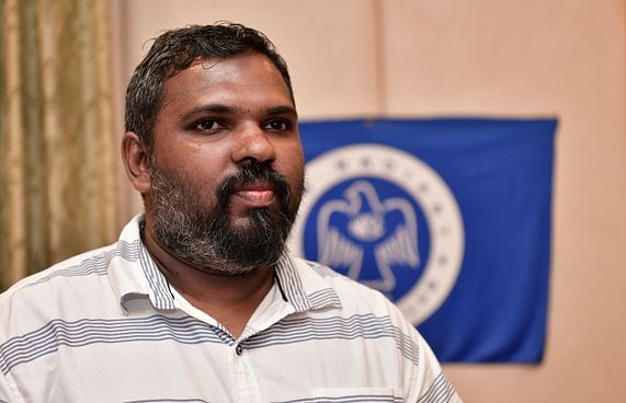 ނިއުގެ ކުރީގެ ޗެއާމަން އާ ކްލަބެއް އުފައްދައިފި