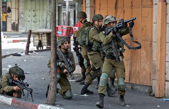 އިޒްރޭލުން ފަލަސްތީނުގެ 6 މީހަކު ޝަހީދުކޮށްލައިފި