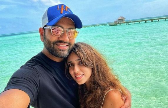 ކްރިކެޓް ތަރި ރޯހިތު ރާއްޖޭގައި، ރެއަކަށް ބައިލައްކަ