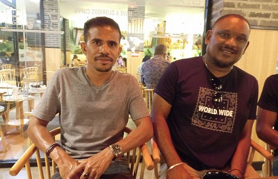 ޝަރަފް: ރެކޯޑްތައް އަލުން ހަދަން، ކޯޗަކަށް ނަސީރު