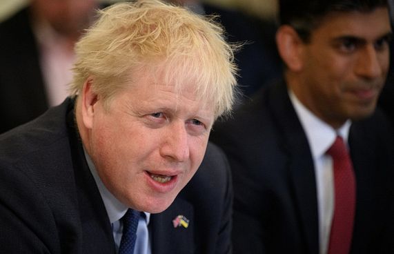 ޔޫކޭގެ ބޮޑުވަޒީރު ބޮރިސް މިއަދު އިސްތިއުފާ ދެއްވަނީ