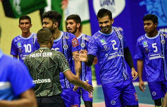 ފުރަތަމަ ދެ މެޗު ޕޮލިހާއި ވެމްކޯ އަށް