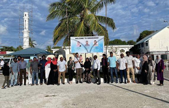 ގައްދޫ ސިއްހީ މަރުކަޒުގައި ހާއްސަ ބަލިތަކުގެ ޑޮކްޓަރުން