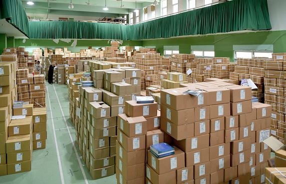 ރަށްރަށުގެ ސްކޫލުތަކަށް ޓެކްސްޓުފޮތްތައް ބަހަން ފަށައިފި