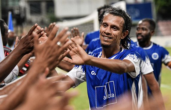 ނިއުގެ އެކަޑަމީ ހަދަން ހުޅުވާލުމުން ބޮޑު ތަރުހީބެއް