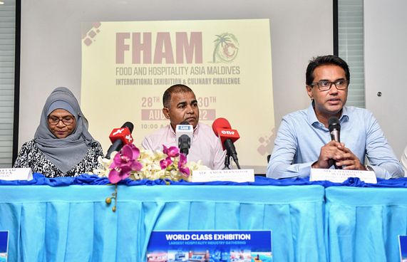 ހޮސްޕިޓަލިޓީ އެކްސްޕޯގައި ގިނަ އެގްޒިބިޓަރުންތަކެއް