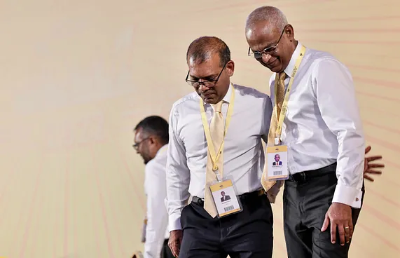 ޗެއާޕާސަން ވެސް މަސްއޫލިއްޔަތުން އެކަހެރިކުރެވޭ ގޮތް ހަދަނީ