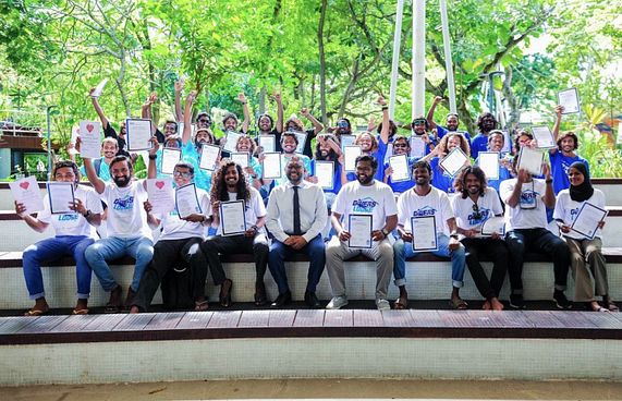 އިކޮނޮމިކް މިނިސްޓްރީން 41 ޑައިވަރުން ތަމްރީނުކޮށްފި