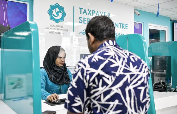 ޓެކްސް ނުދެއްކުމުން އެކައުންޓް ފްރީޒްކުރާ ގޮތަށް ބަދަލު