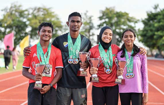 މޮޅު އެތުލީޓުންނަކީ ސާއިދު، ހިމްނާ، އަޔާން، ދާނާ